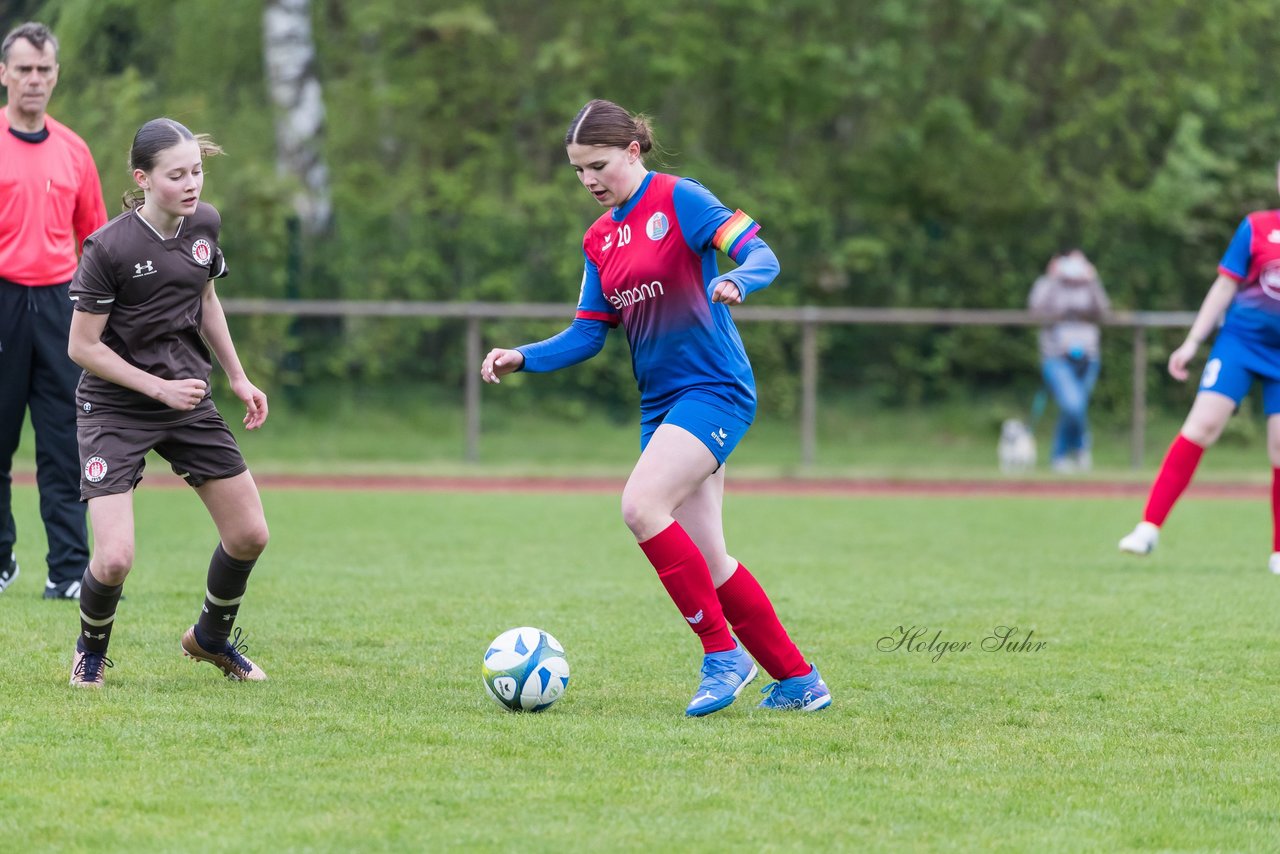 Bild 294 - wCJ VfL Pinneberg3 - St.Pauli : Ergebnis: 2:1